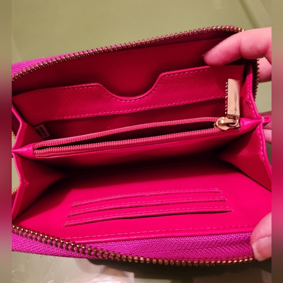 Tory Burch Fuschia Wristlet Zippy Wallet - Picture 7 of 12